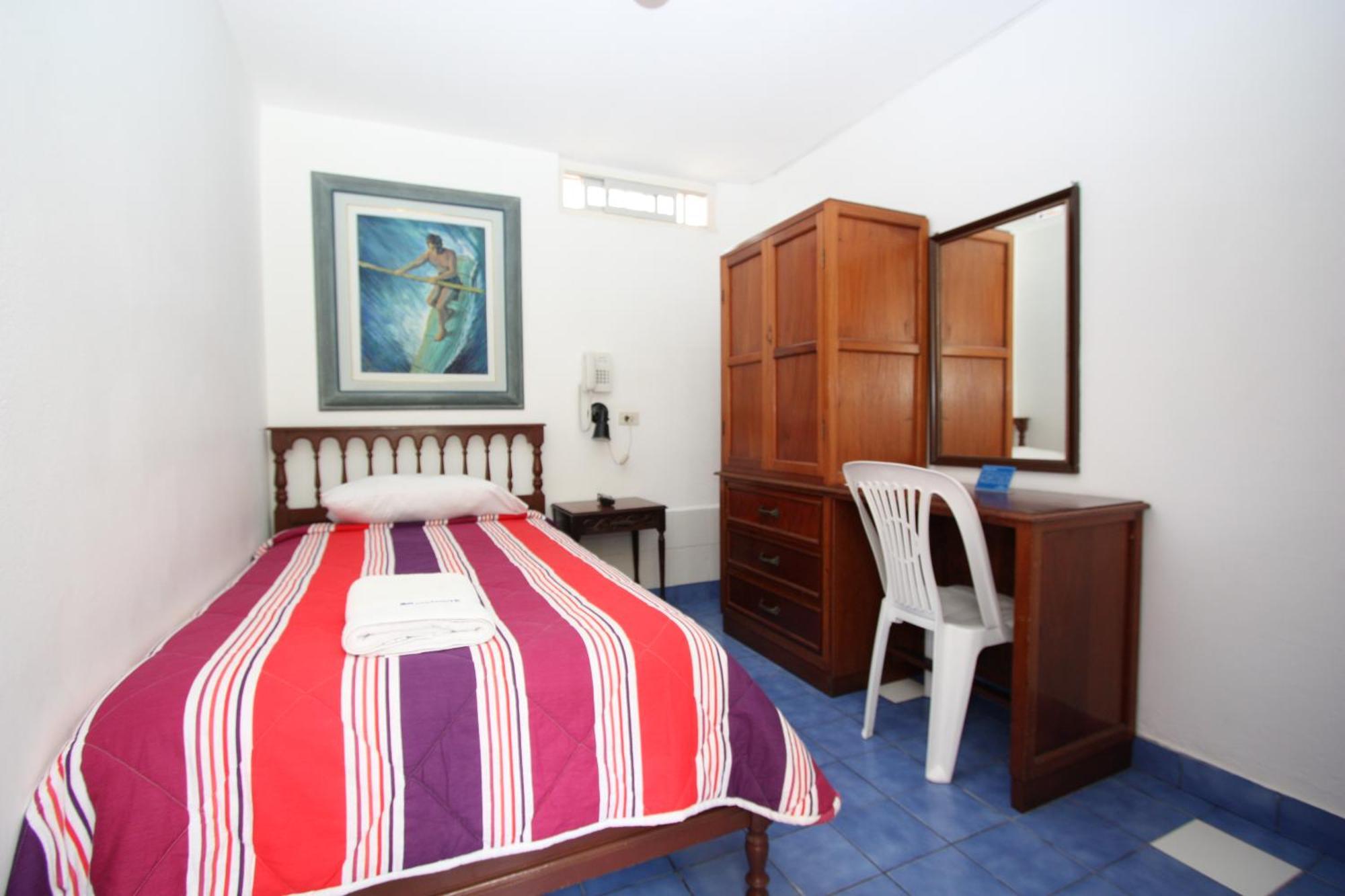 Hotel Bracamonte Huanchaco Bagian luar foto