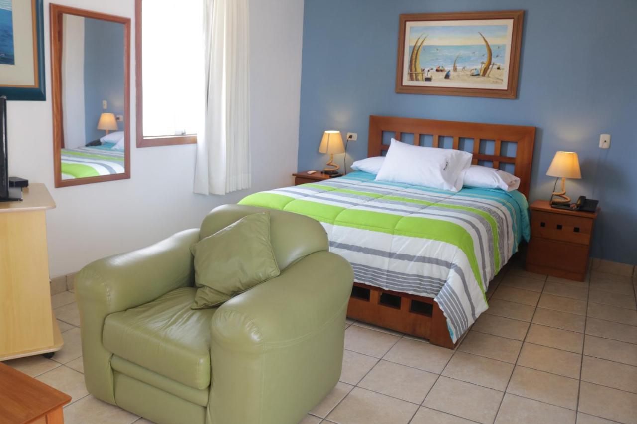 Hotel Bracamonte Huanchaco Bagian luar foto